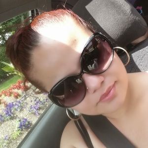 Meet your Posher, Daisy